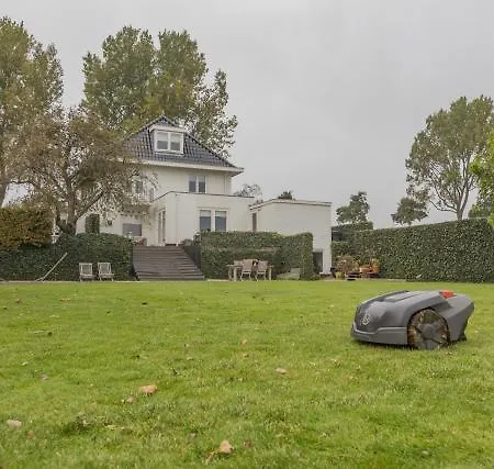 Villa Vogelenzang Vakantiehuis