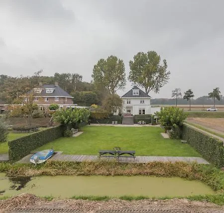 Vakantiehuis Villa Vogelenzang